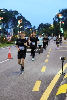 Runner Photo 4293836