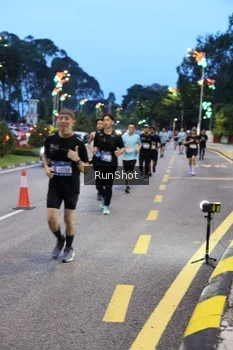 Runner Photo 4293838