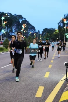 Runner Photo 4293858