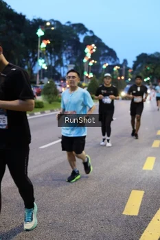 Runner Photo 4293867