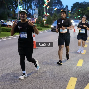 Runner Photo 4293884