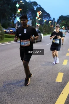 Runner Photo 4293897