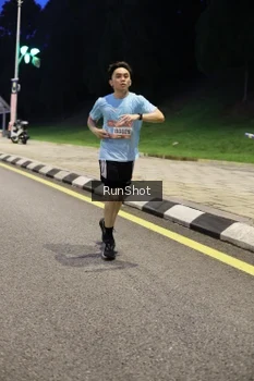 Runner Photo 4293902
