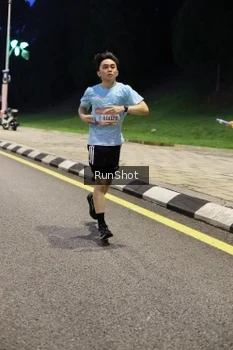 Runner Photo 4293914