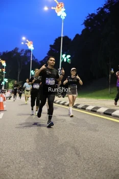 Runner Photo 4293927