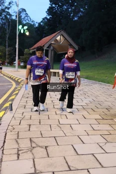 Runner Photo 4293930