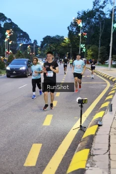 Runner Photo 4293942