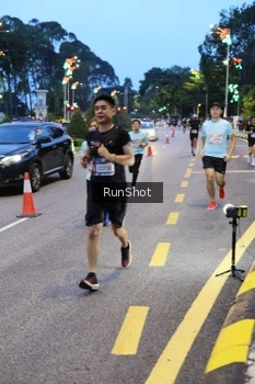 Runner Photo 4293951