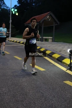 Runner Photo 4293953