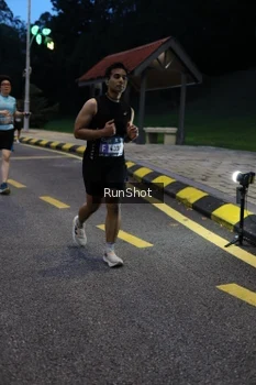 Runner Photo 4293954