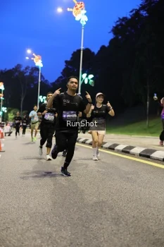 Runner Photo 4293959