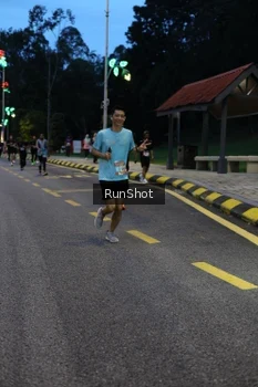 Runner Photo 4293976