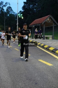 Runner Photo 4293987