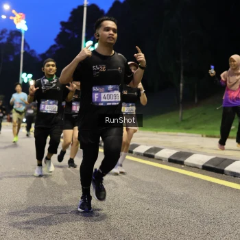 Runner Photo 4293989