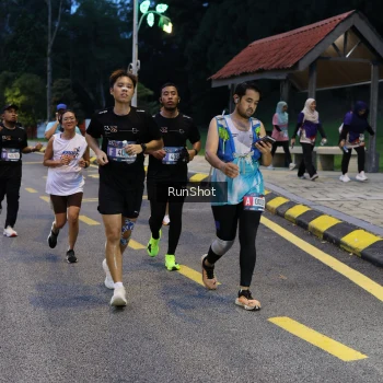 Runner Photo 4293996