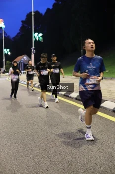 Runner Photo 4293997