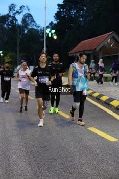Runner Photo 4293998