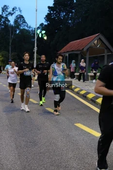 Runner Photo 4293999