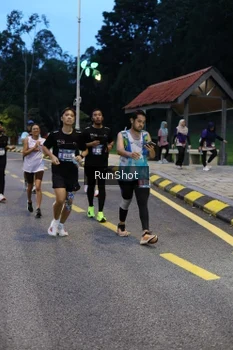 Runner Photo 4294004