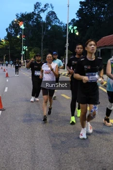 Runner Photo 4294006