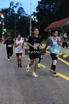 Runner Photo 4294007