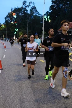 Runner Photo 4294013