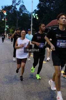 Runner Photo 4294023