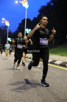 Runner Photo 4294036