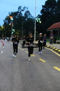 Runner Photo 4294043