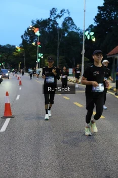 Runner Photo 4294053