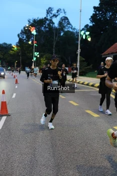 Runner Photo 4294054