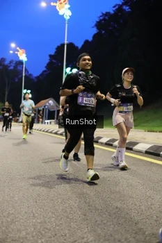 Runner Photo 4294059