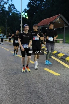 Runner Photo 4294104