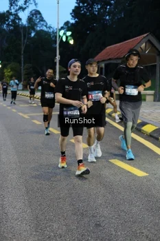 Runner Photo 4294106