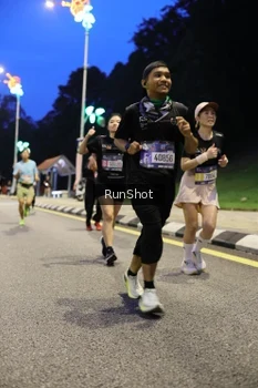 Runner Photo 4294108