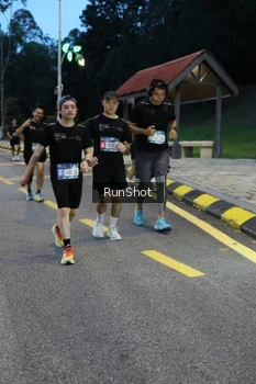 Runner Photo 4294109