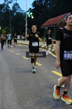 Runner Photo 4294114
