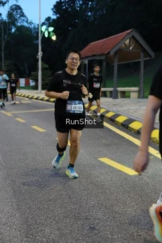 Runner Photo 4294116