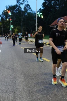 Runner Photo 4294118