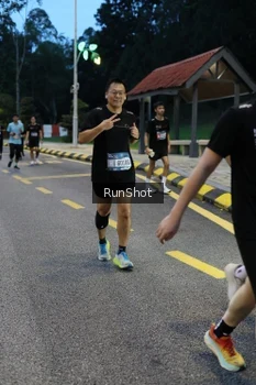 Runner Photo 4294123