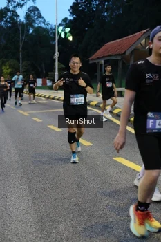 Runner Photo 4294124