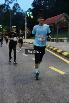 Runner Photo 4294151