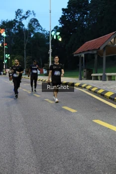 Runner Photo 4294155