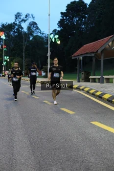 Runner Photo 4294156