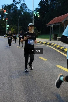 Runner Photo 4294165
