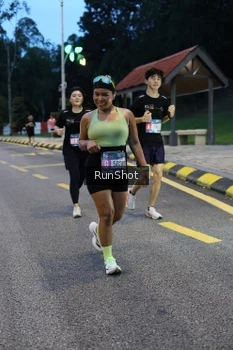 Runner Photo 4294201