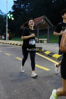 Runner Photo 4294206