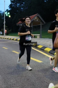 Runner Photo 4294213