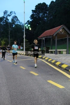 Runner Photo 4294230