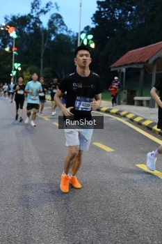 Runner Photo 4294250
